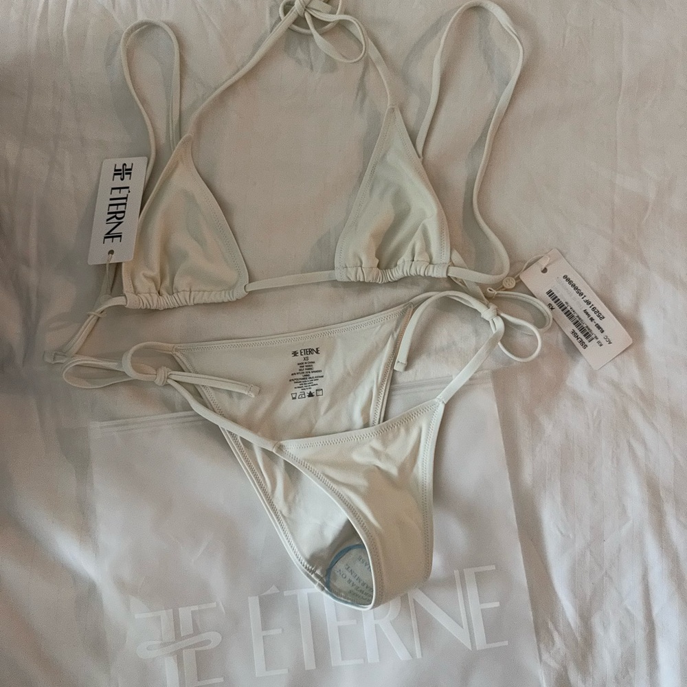 Éterne Cream Triangle String Bikini Set SIZE XS BNWT